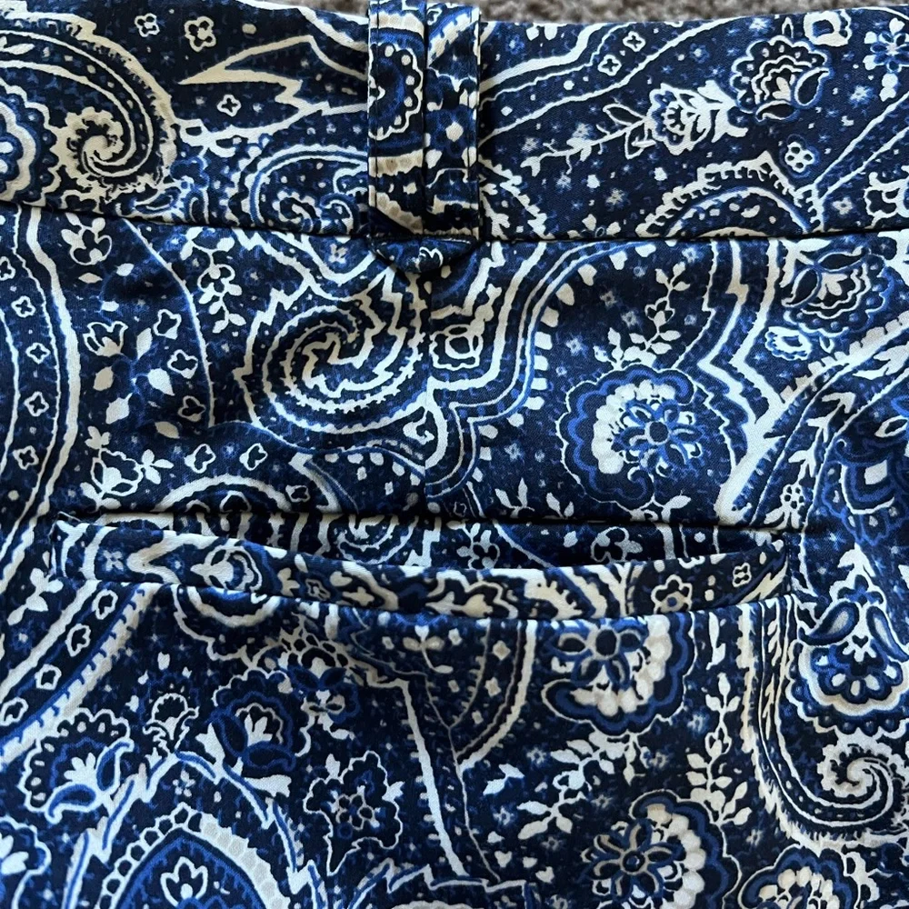 Patterned pants - Picture 7 of 9